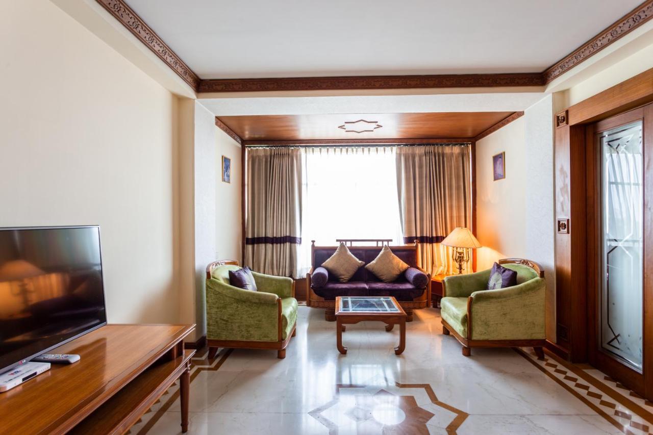 The Maya Hotel Jalandhar Eksteriør billede