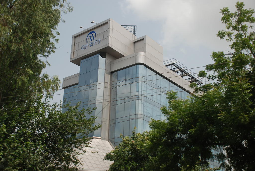 The Maya Hotel Jalandhar Eksteriør billede